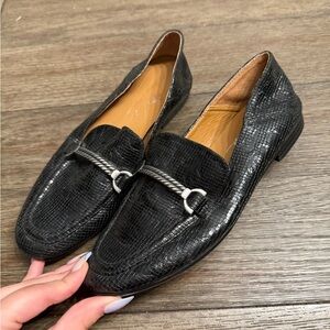 Patricia Nash black loafers
